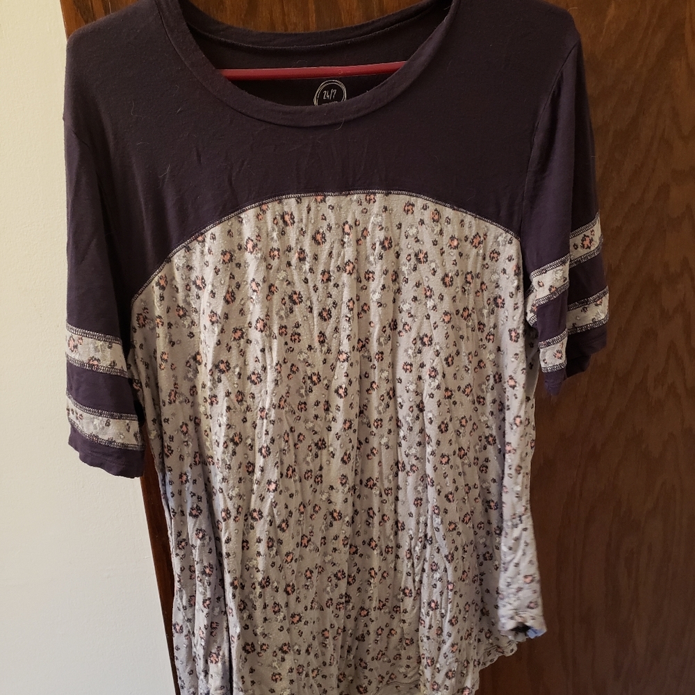 Comfy maurices top